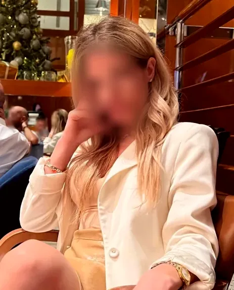 Cindy, 35