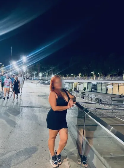 Daphne, 40