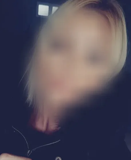 Inge, 25