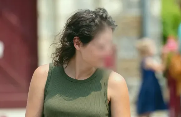 Meryem, 28