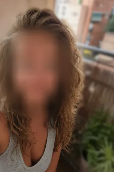 Sara, 40